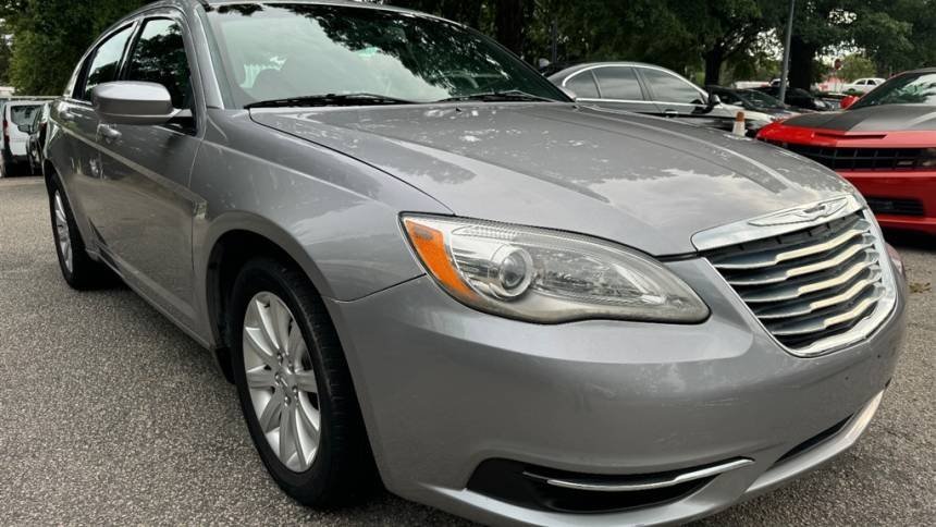2014 Chrysler 200 Touring Sedan