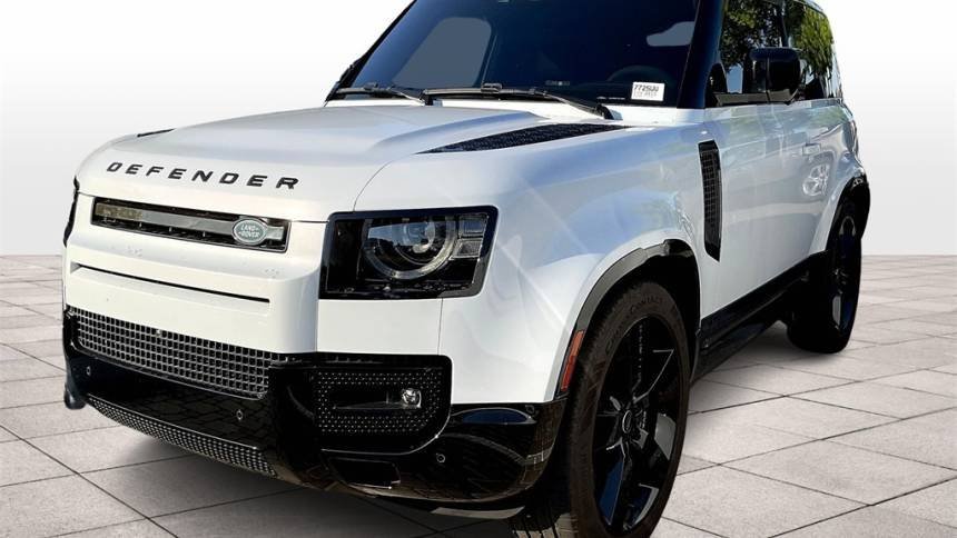 2023 Land Rover Defender 90 V8