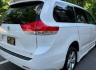 2011 Toyota Sienna LE Auto Access Seat 7-Passenger FWD