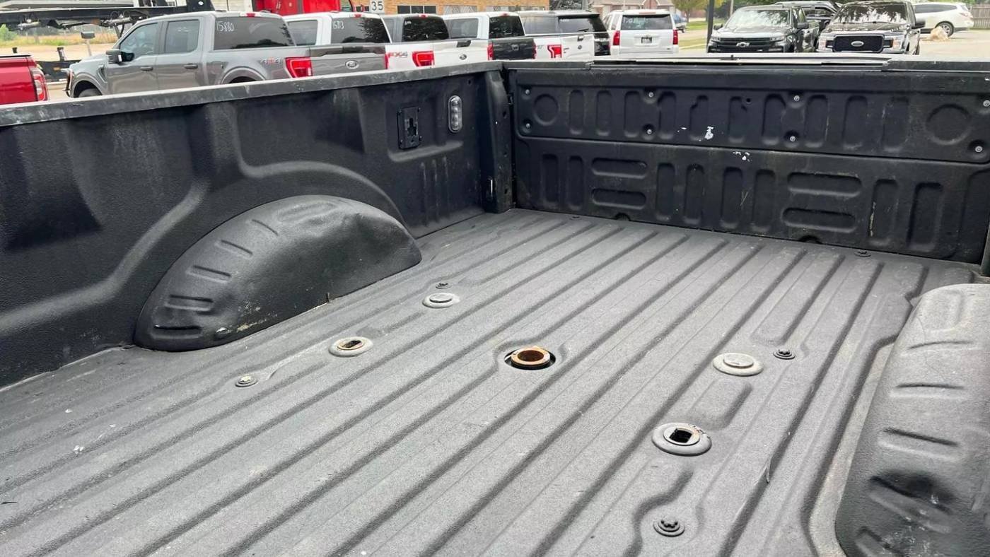 2019 Ford Super Duty F-250 Lariat 4WD Crew Cab 8′ Box