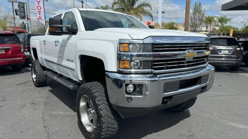 2015 Chevrolet Silverado 2500HD LTZ Crew Cab Standard Box 4WD