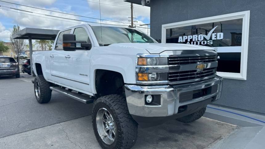 2015 Chevrolet Silverado 2500HD LTZ Crew Cab Standard Box 4WD