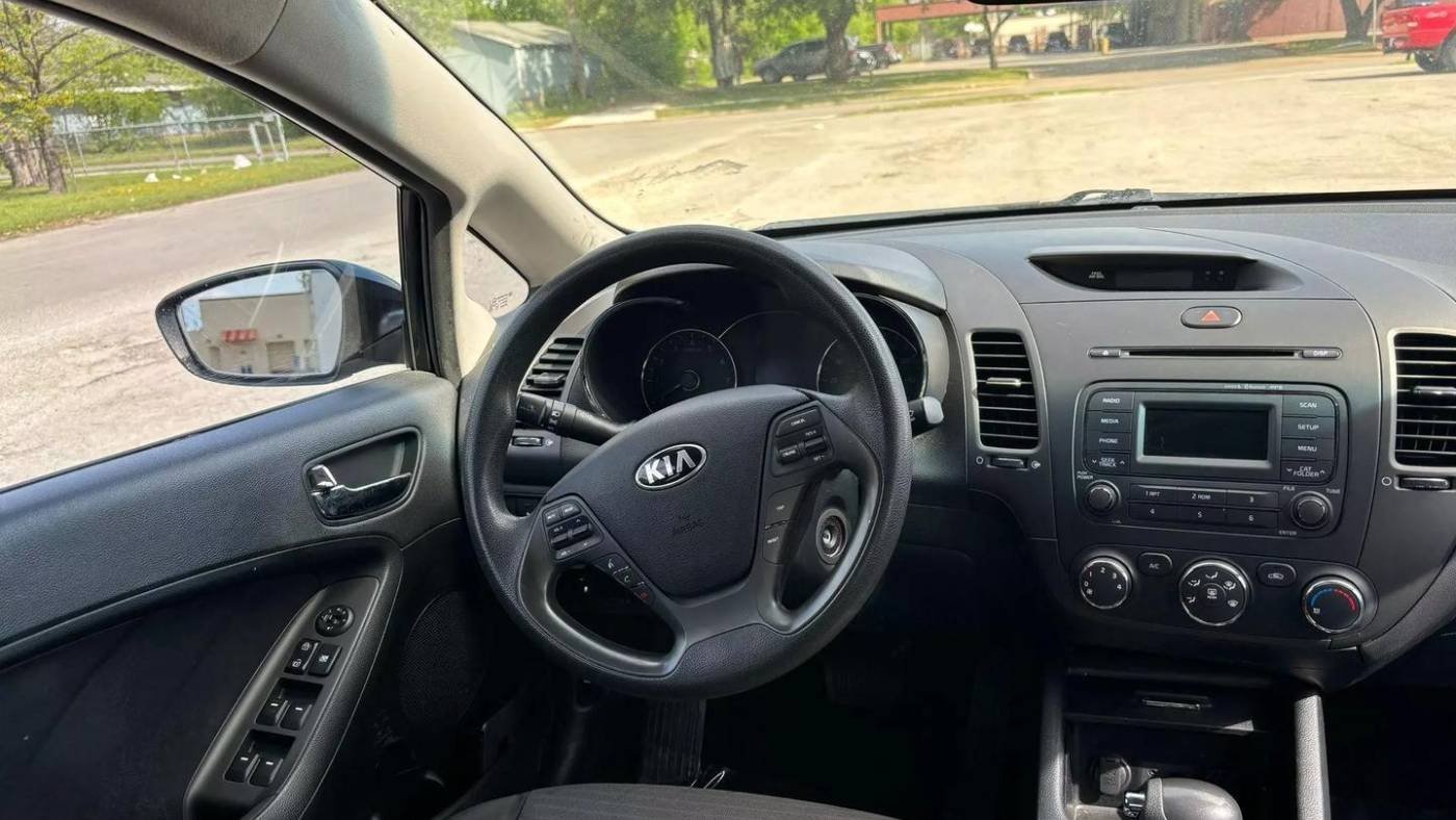 2015 Kia Forte LX Sedan Automatic