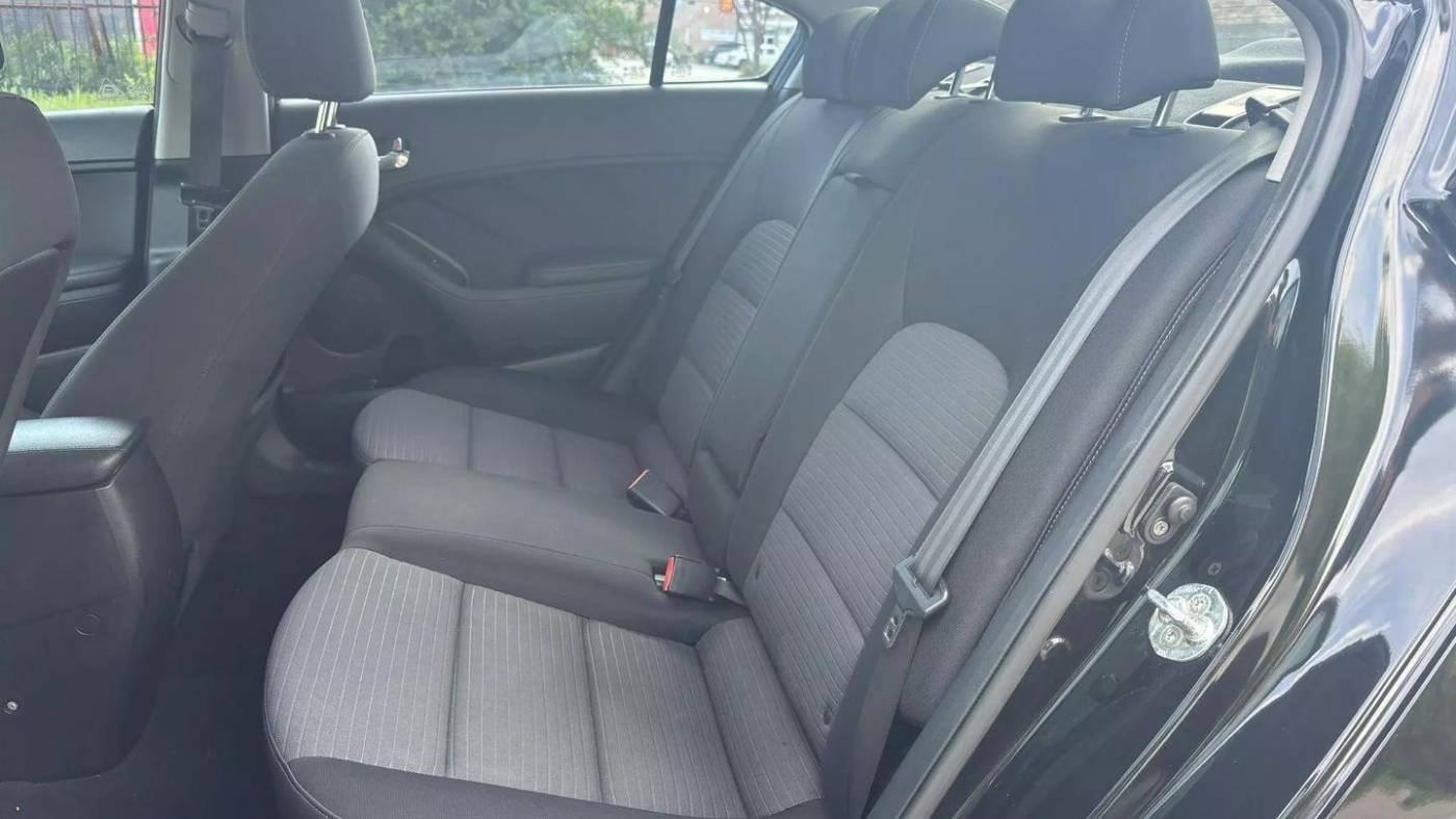 2015 Kia Forte LX Sedan Automatic