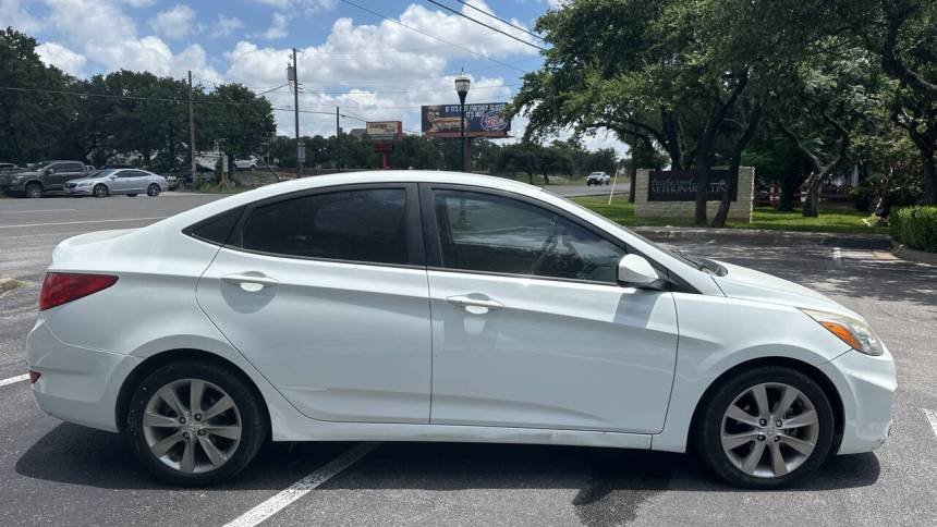 2014 Hyundai Accent GLS Sedan Automatic