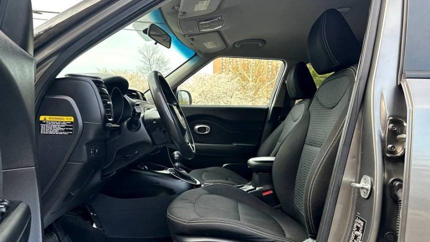 2015 Kia Soul + Automatic