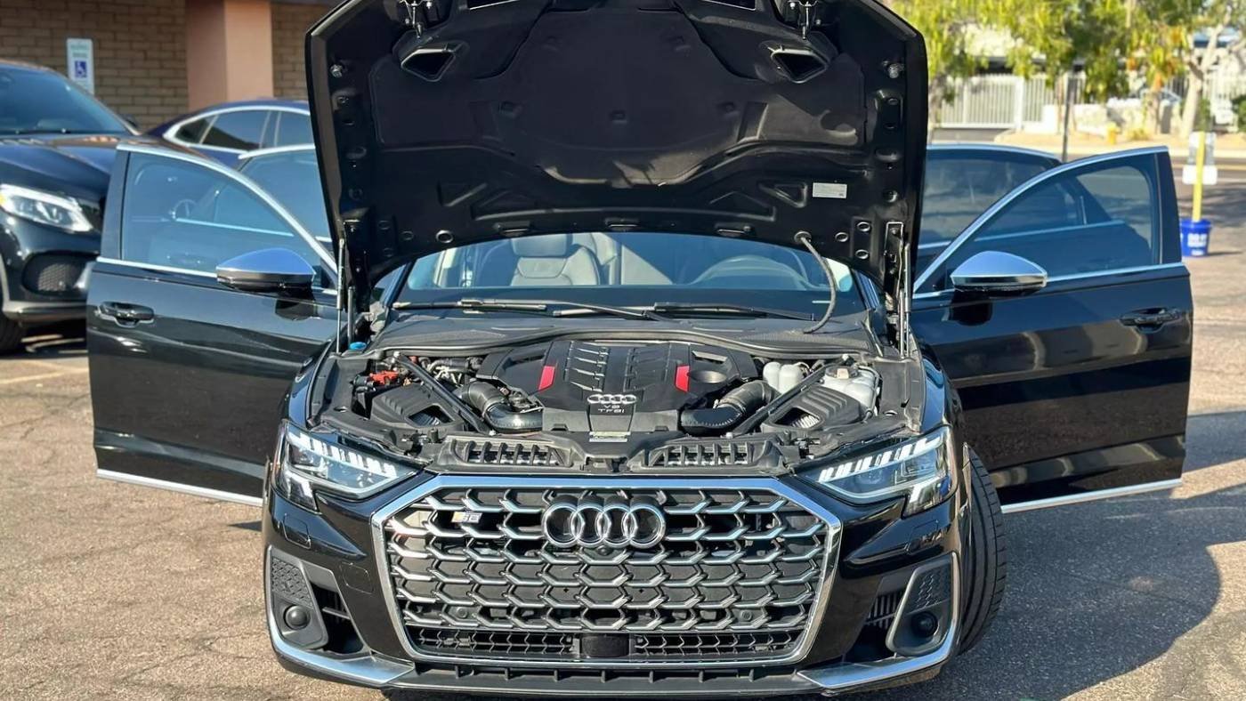 2022 Audi S8 Sedan
