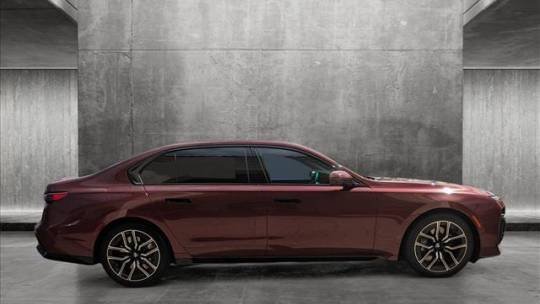 2023 BMW 760i xDrive