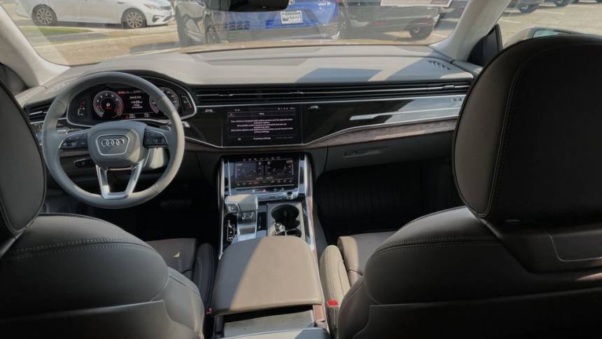 2024 Audi Q8 Prestige