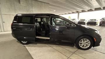2022 Chrysler Pacifica Touring L FWD