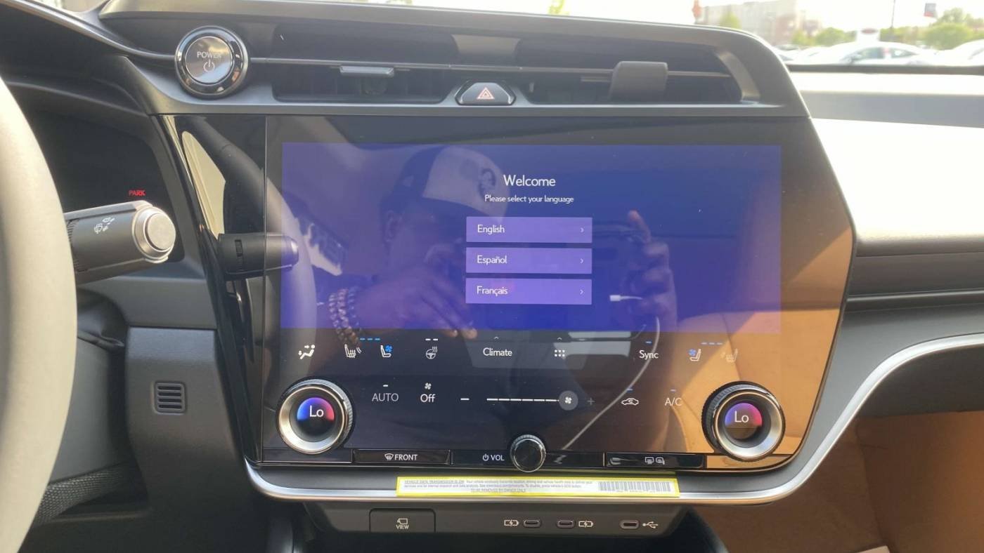 2023 Lexus RZ 450e Premium with 18″ Wheels AWD