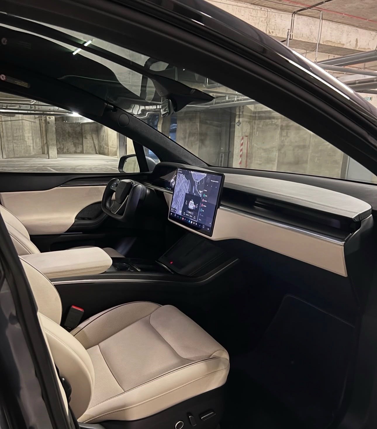 2022 Tesla Model X Plaid