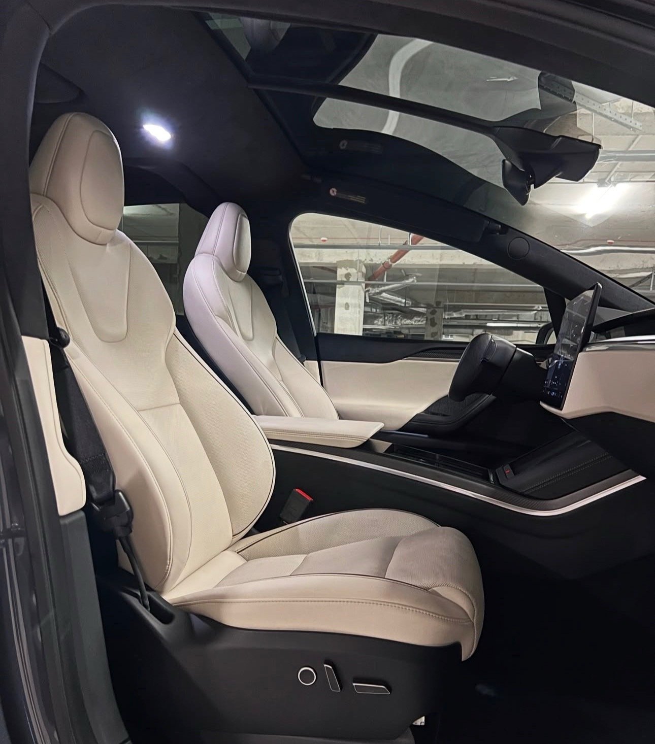 2022 Tesla Model X Plaid