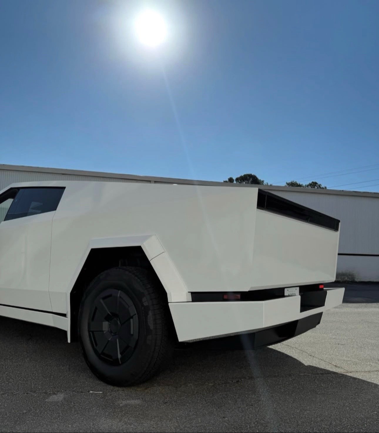2025 Tesla Cyber Truck
