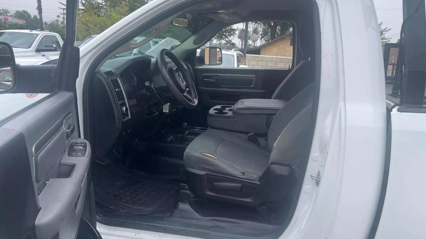 2018 Ram 2500 Tradesman Regular Cab 8′ Box 4WD