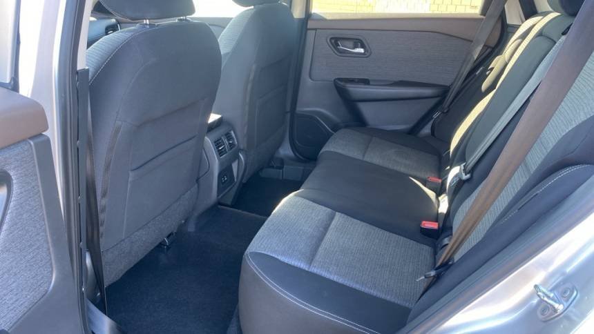 2021 Nissan Rogue SV FWD