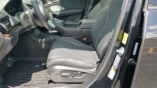 New 2024 Acura RDX Advance Package