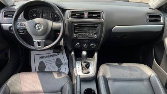 2014 Volkswagen Jetta 1.8T SE with Connectivity Sedan Auto