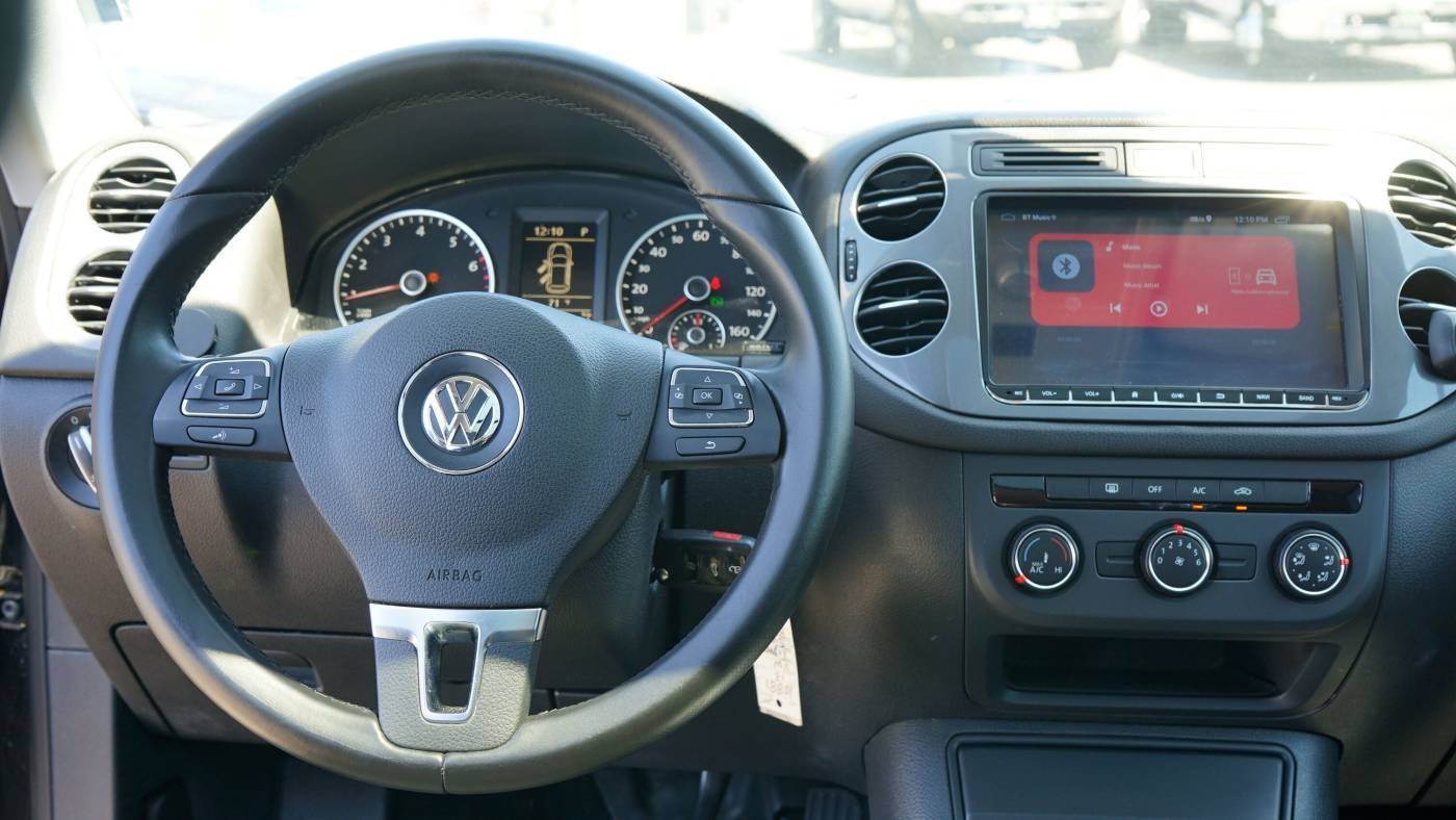 2013 Volkswagen Tiguan S FWD Auto