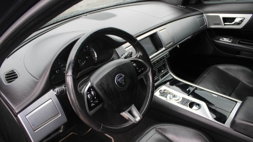 2015 Jaguar XF Sport V6 AWD