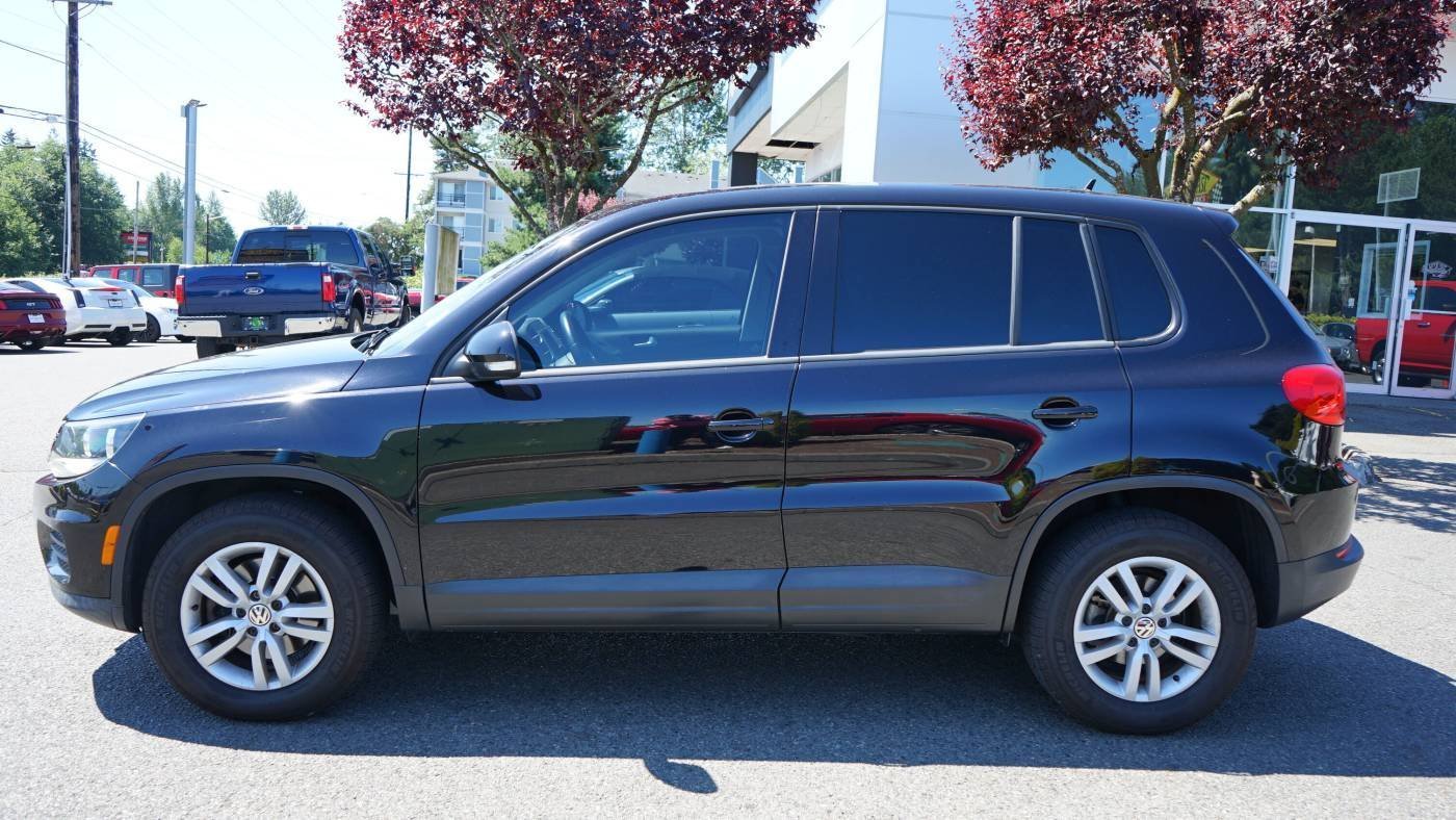 2013 Volkswagen Tiguan S FWD Auto