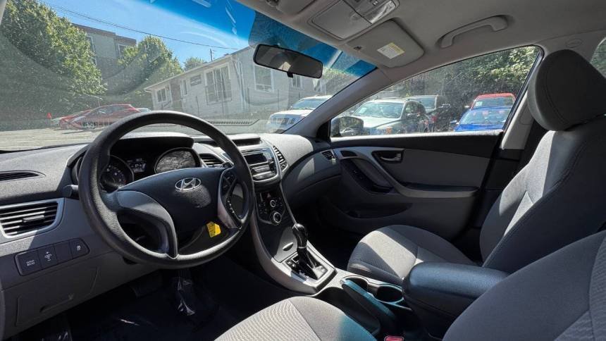 2015 Hyundai Elantra SE Sedan Automatic