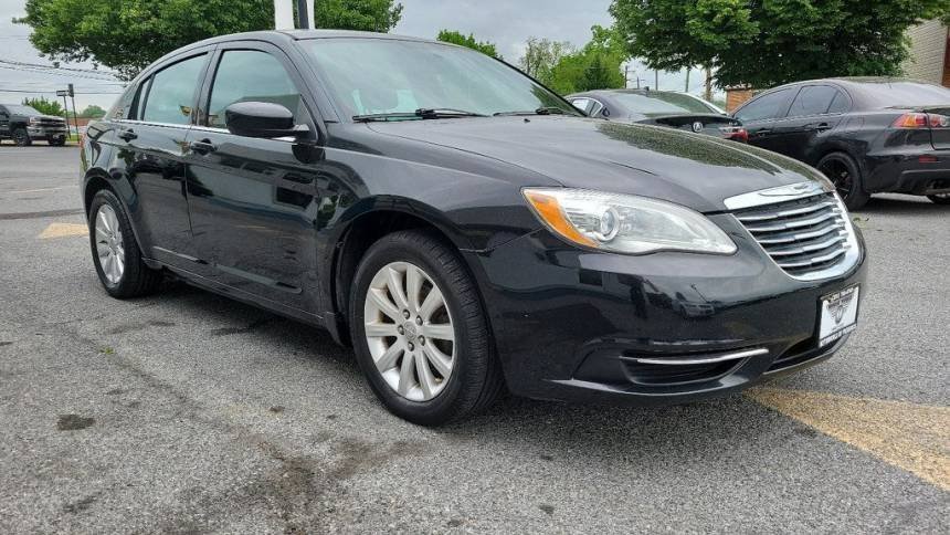 2014 Chrysler 200 Touring Sedan
