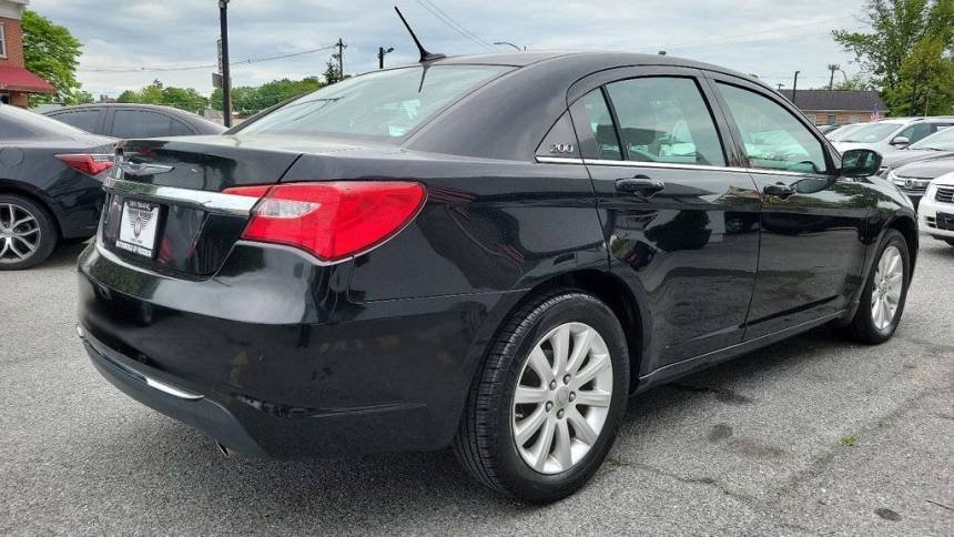 2014 Chrysler 200 Touring Sedan