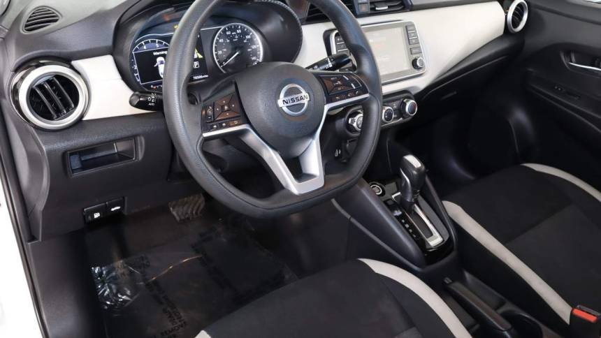 2021 Nissan Versa SV CVT