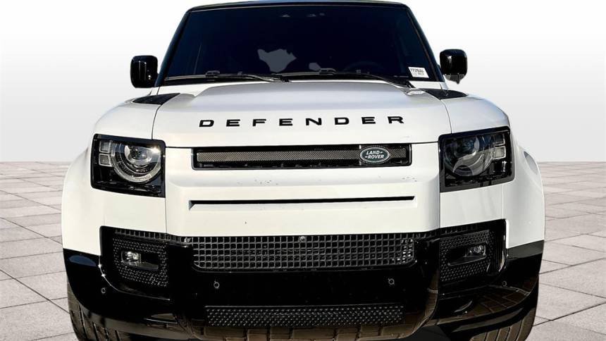 2023 Land Rover Defender 90 V8