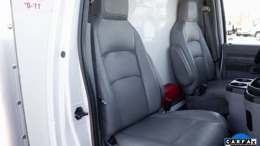 2021 Ford E-Series Cutaway E-350 SRW 138″ WB