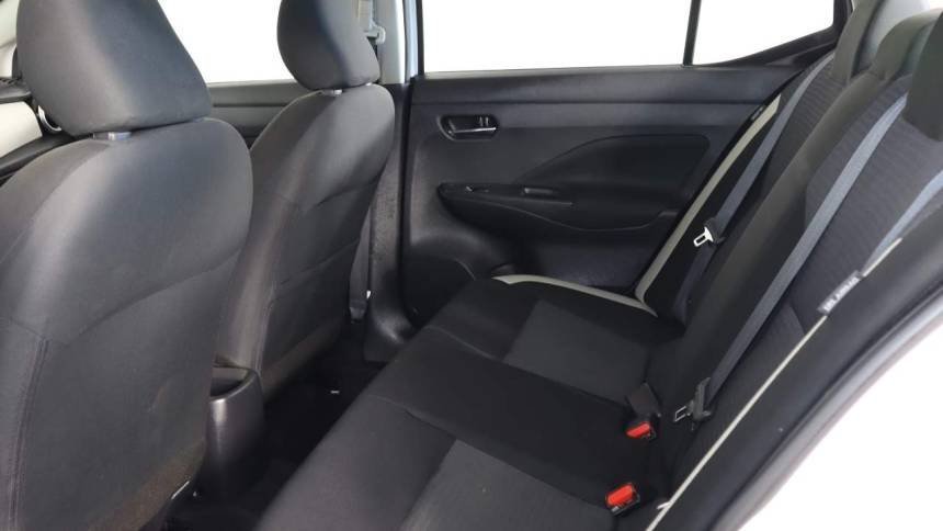 2021 Nissan Versa SV CVT