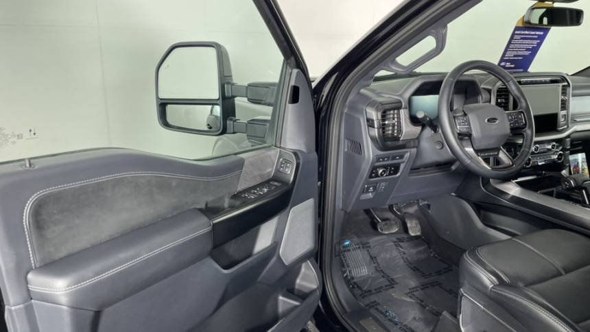 2023 Ford F-150 Platinum SuperCrew 5.5′ Box 4WD