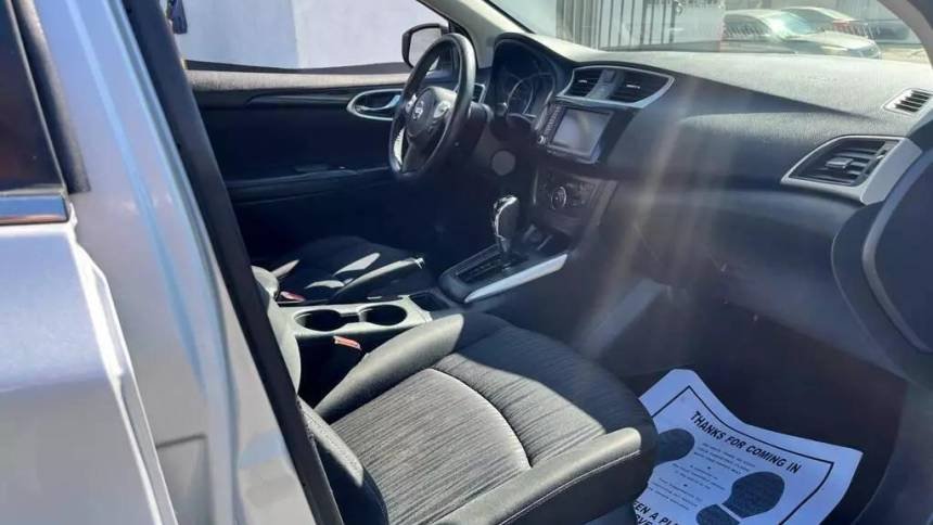 2019 Nissan Sentra SV CVT