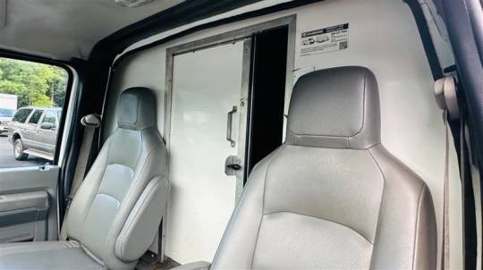 2018 Ford E-Series Cutaway E-350 176″ DRW