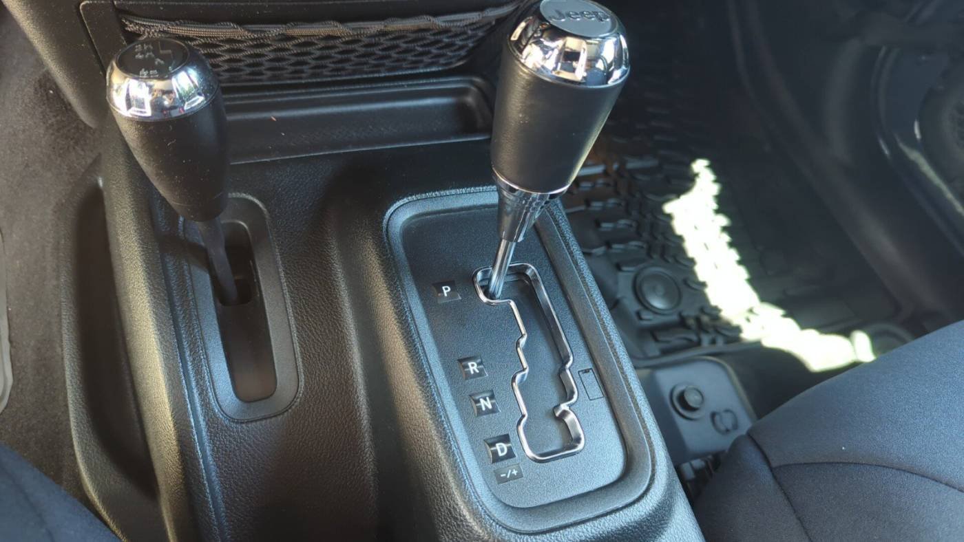 2018 Jeep Wrangler Unlimited Sport S (JK)