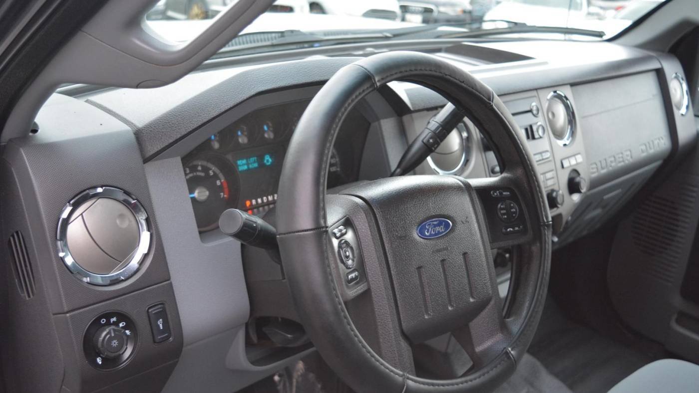 2015 Ford Super Duty F-250 XLT SuperCab 158″ 4WD