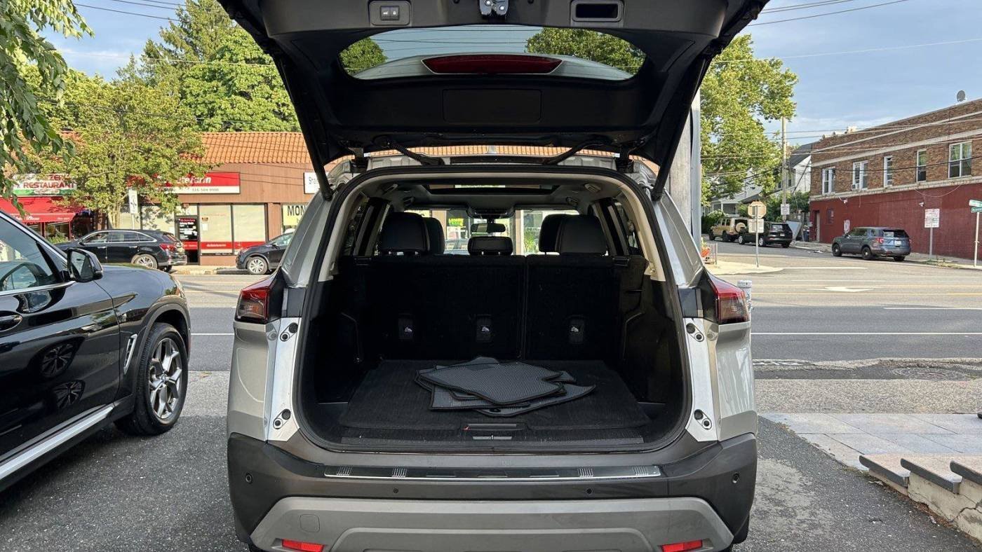 2021 Nissan Rogue SV AWD