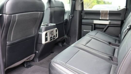 2019 Ford Super Duty F-250 Lariat 4WD Crew Cab 6.75′ Box