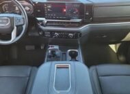 2022 GMC Sierra 1500 SLT Crew Cab Short Bed 4WD