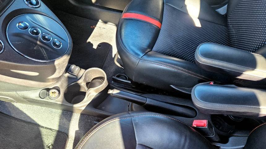 2015 FIAT 500e Hatchback