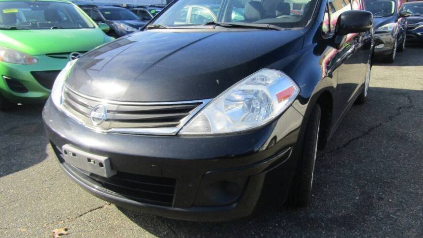 2012 Nissan Versa 1.8 S Hatchback Manual
