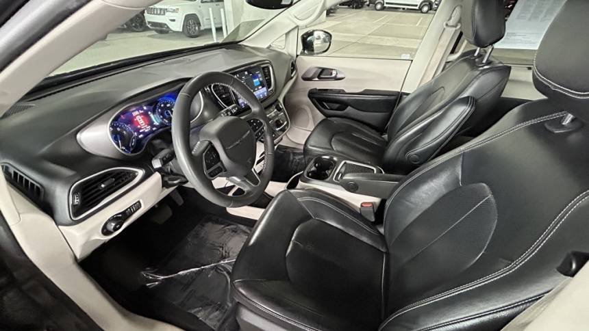 2022 Chrysler Pacifica Touring L FWD