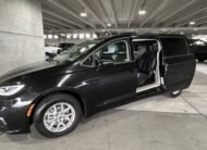 2022 Chrysler Pacifica Touring L FWD