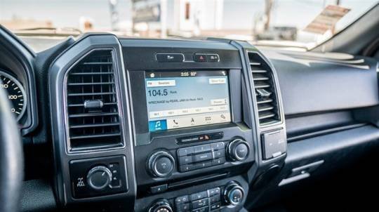 2018 Ford F-150 XLT SuperCrew 5.5′ Box 4WD