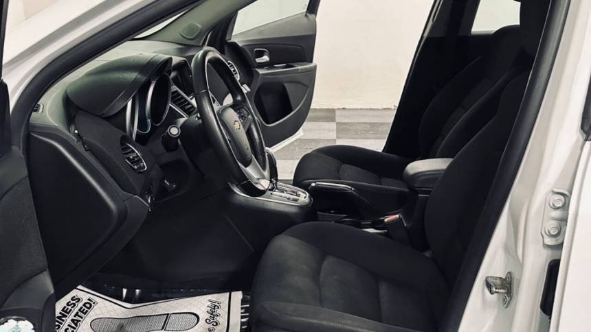 2012 Chevrolet Cruze LT with 1LT