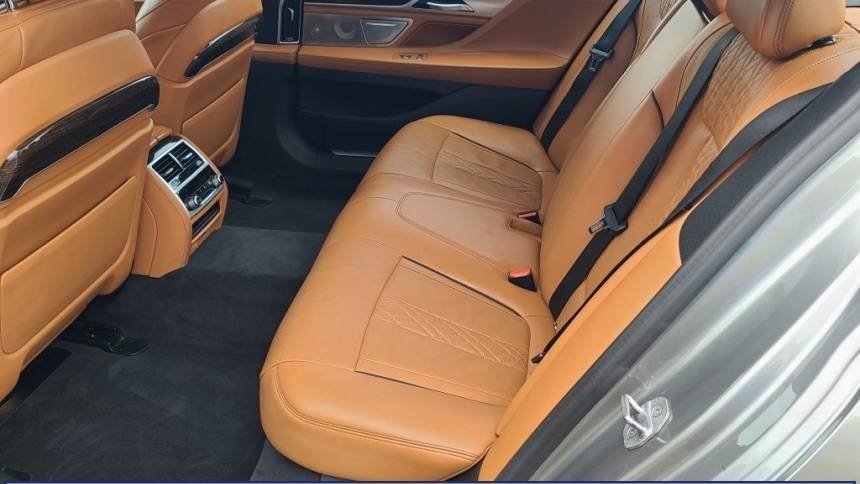2021 BMW 750i xDrive