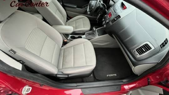 2014 Kia Forte LX Sedan Automatic