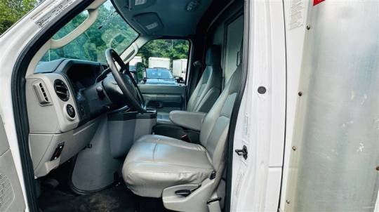 2018 Ford E-Series Cutaway E-350 176″ DRW