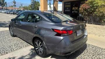 2021 Nissan Versa SV CVT
